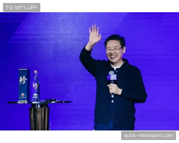 吴向东赛场像开挂,走出球馆拎着个名牌袋把门口阿姨都拉去八卦 吴向东赛场像开挂,走出球馆拎着个名牌袋把门口阿姨都拉去八卦